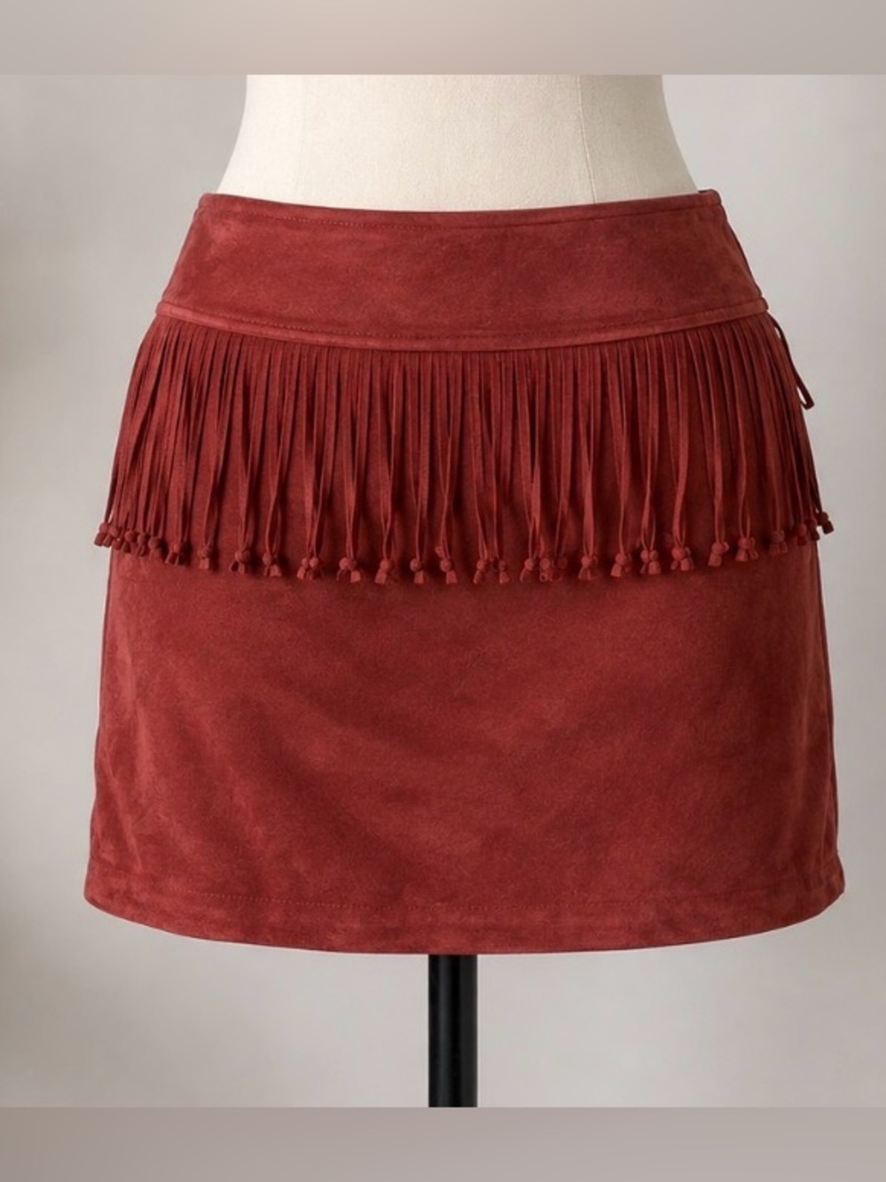 Express Red Suede Mini Skirt Solid Fringe Accents Zip Closure Women's L